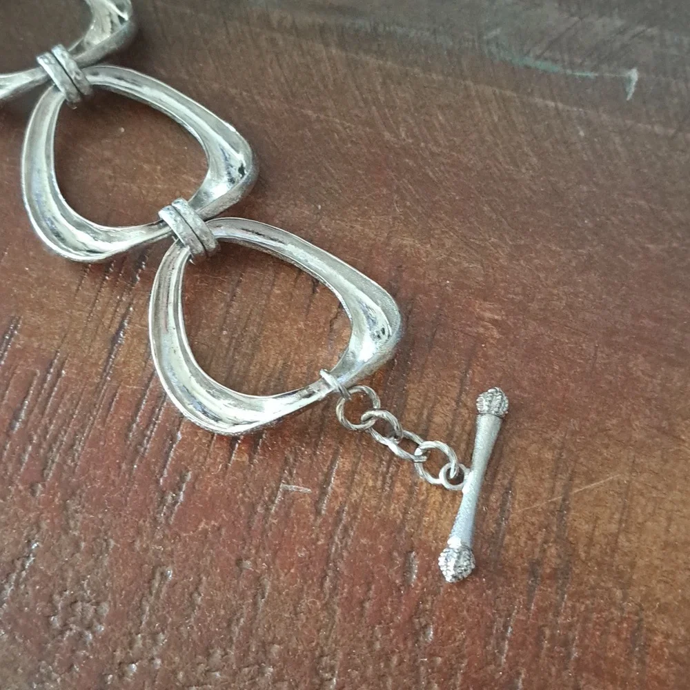 Silver Link Bracelet - Picture 6 of 9